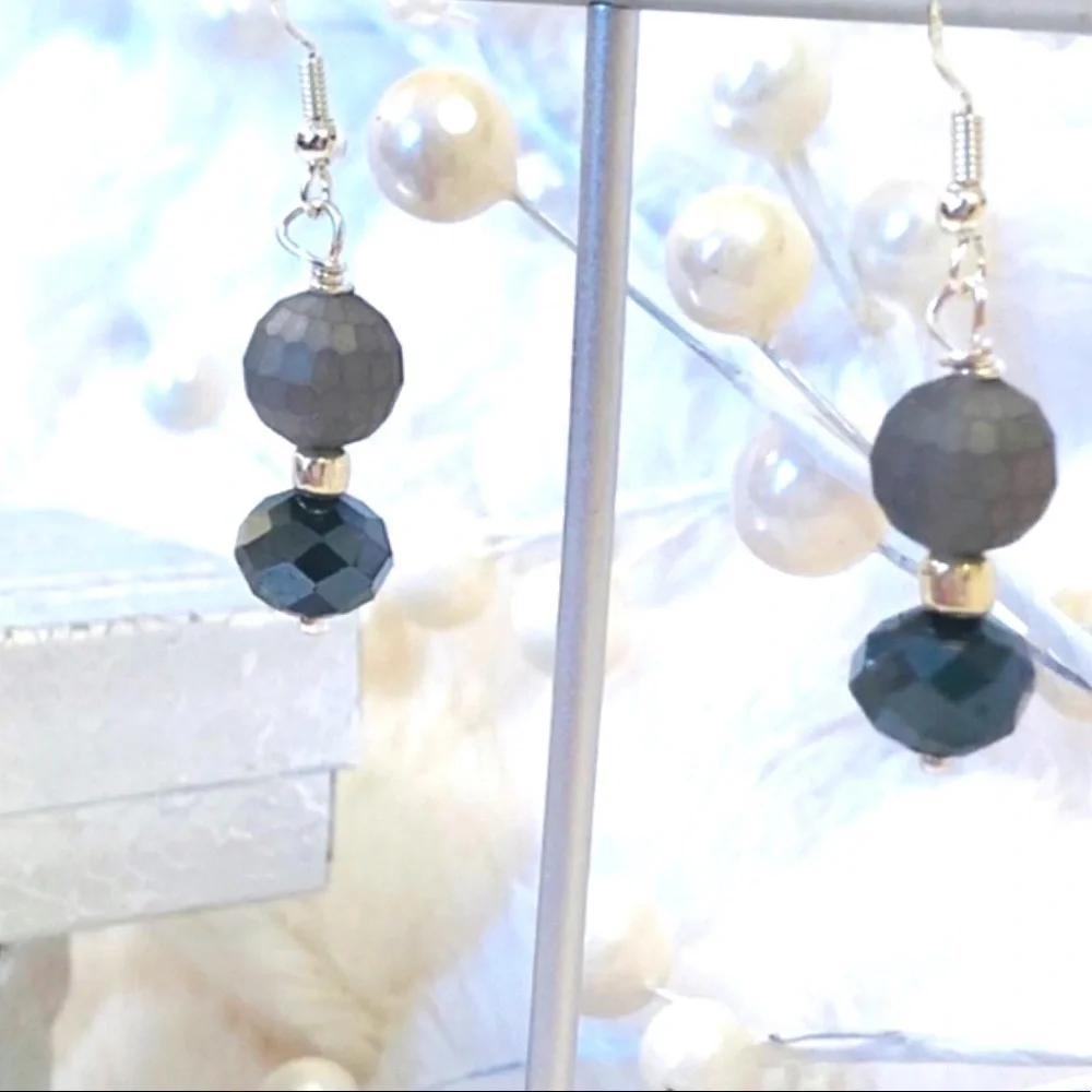 Sterling Silver Earrings Matte Grey Genuine Crystal Modern  Chic French Chic - Picture 10 of 13